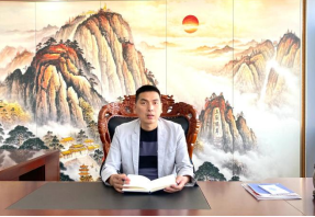 湖北汉川企业家左少云返乡创业顾大局抓质量让消费者吃上放心食品(1)122.png
