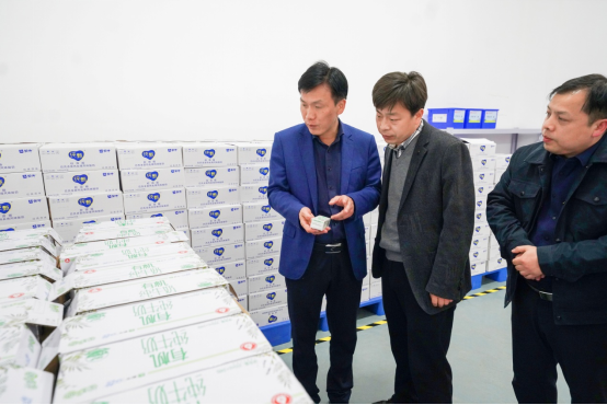 正阳县副县长孙道怀一行赴湖北调研国家“学生饮用奶计划”推广工作(3)(2)457.png