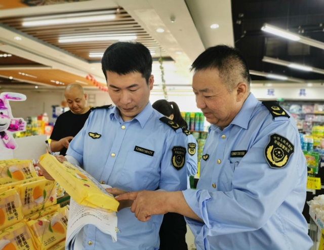 图片1中.png
