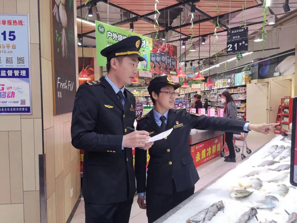 副本1.【最后】長(zhǎng)春市：“一對(duì)一”監(jiān)管 “雙廚房”模式 創(chuàng)新做法 落地落實(shí)制止餐飲浪費(fèi)1378.png