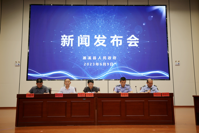 图片1中.png