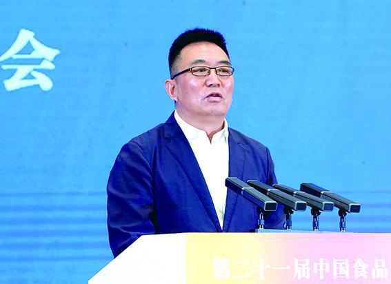 王庆邦.jpg