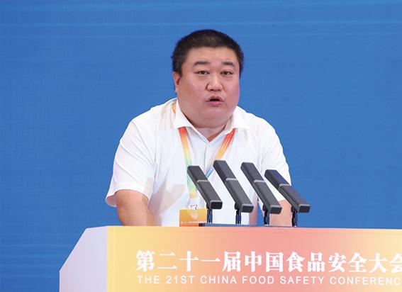 王璞 拷贝.jpg