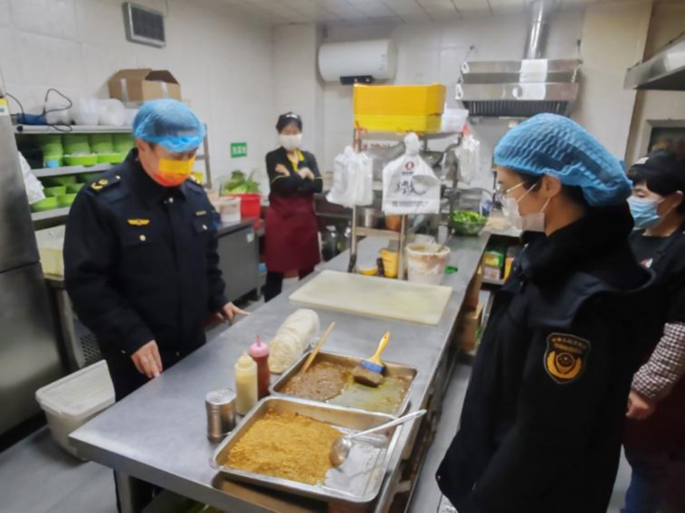 副本改后：保定市博野县市场监管局开展校园周边餐饮食品安全专项检查120.png